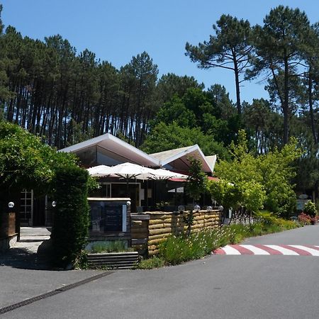 Village Vacances Les Chenes De Léon 외부 사진